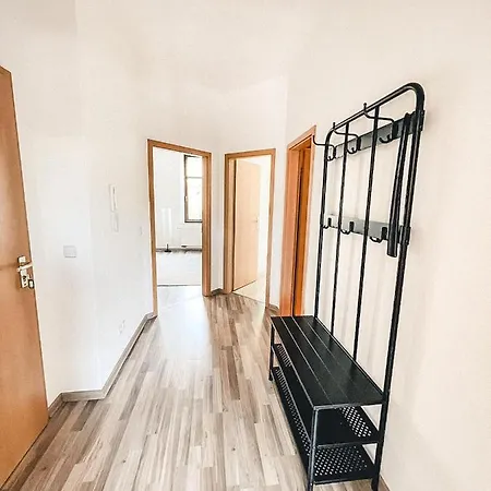 Zentrum, 2R, Balkon, WiFi, 4P, modern, ruhig Chemnitz Exterior foto