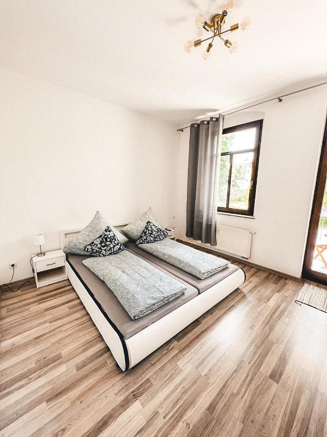 Zentrum, 2r, Balkon, Wifi, 4p, Modern, Ruhig