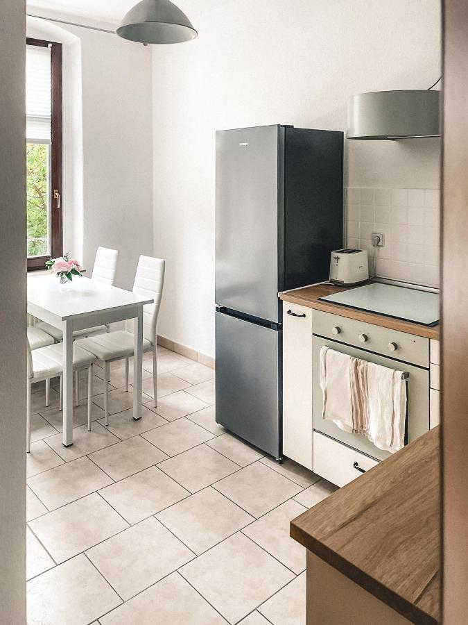 Apartment Zentrum, 2r, Balkon, Wifi, 4p, Modern, Ruhig Chemnitz
